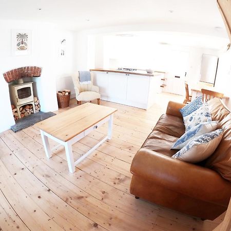 Cosy Beachside Cottage Bigbury Экстерьер фото