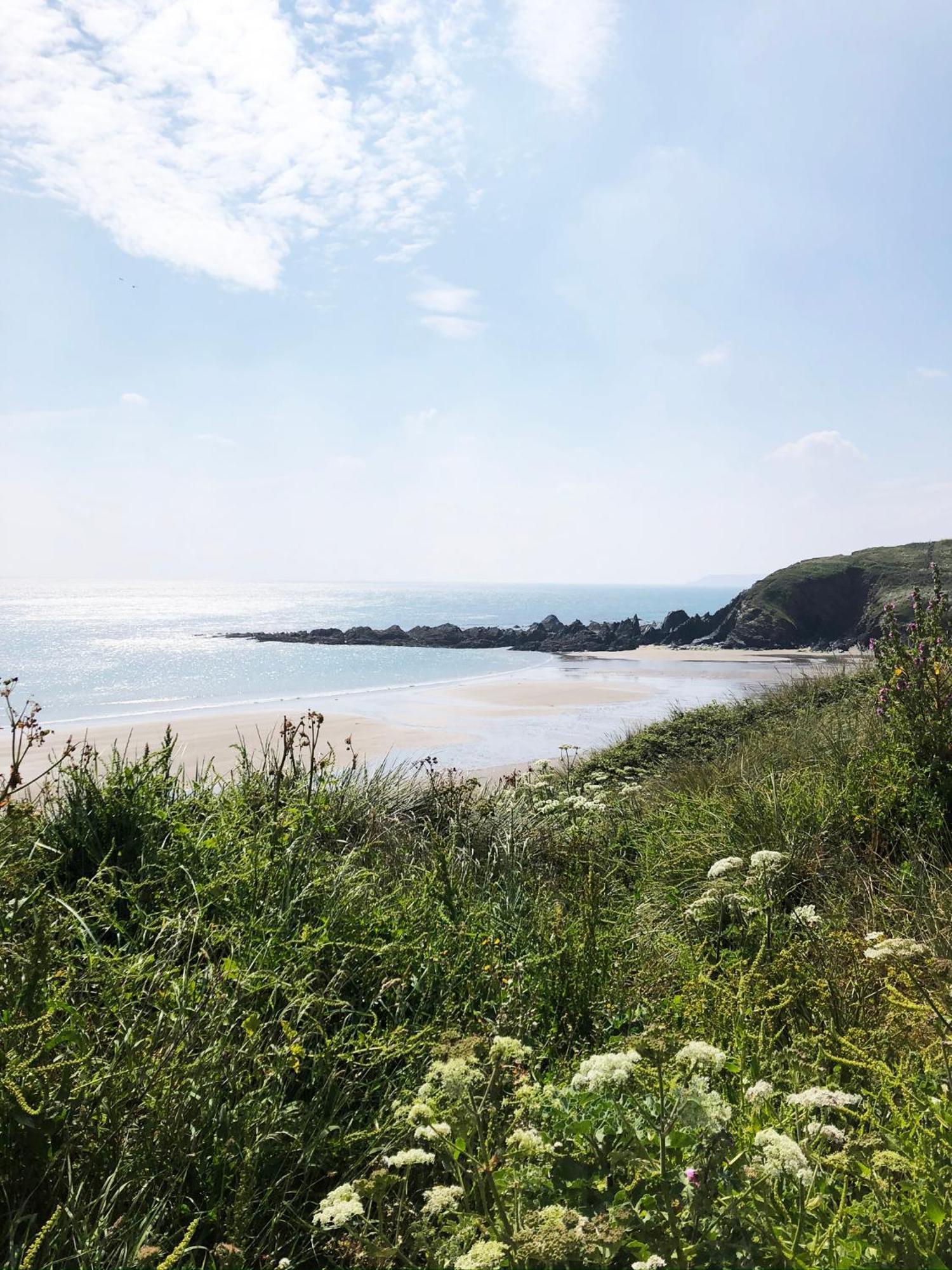 Cosy Beachside Cottage Bigbury Экстерьер фото